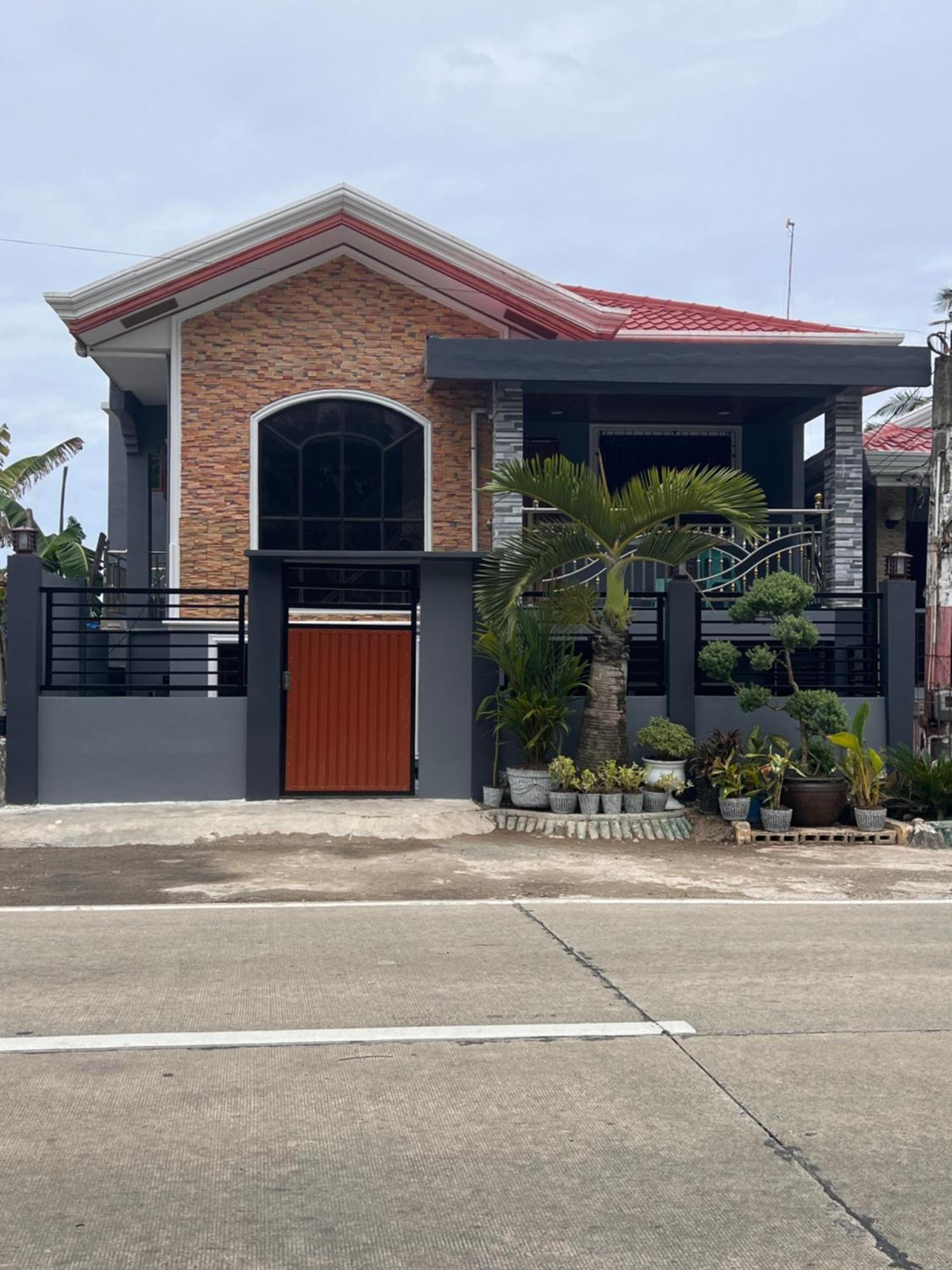 Lovely Bedroom In Lila, Bohol With Wifi, Ac And Ref Экстерьер фото